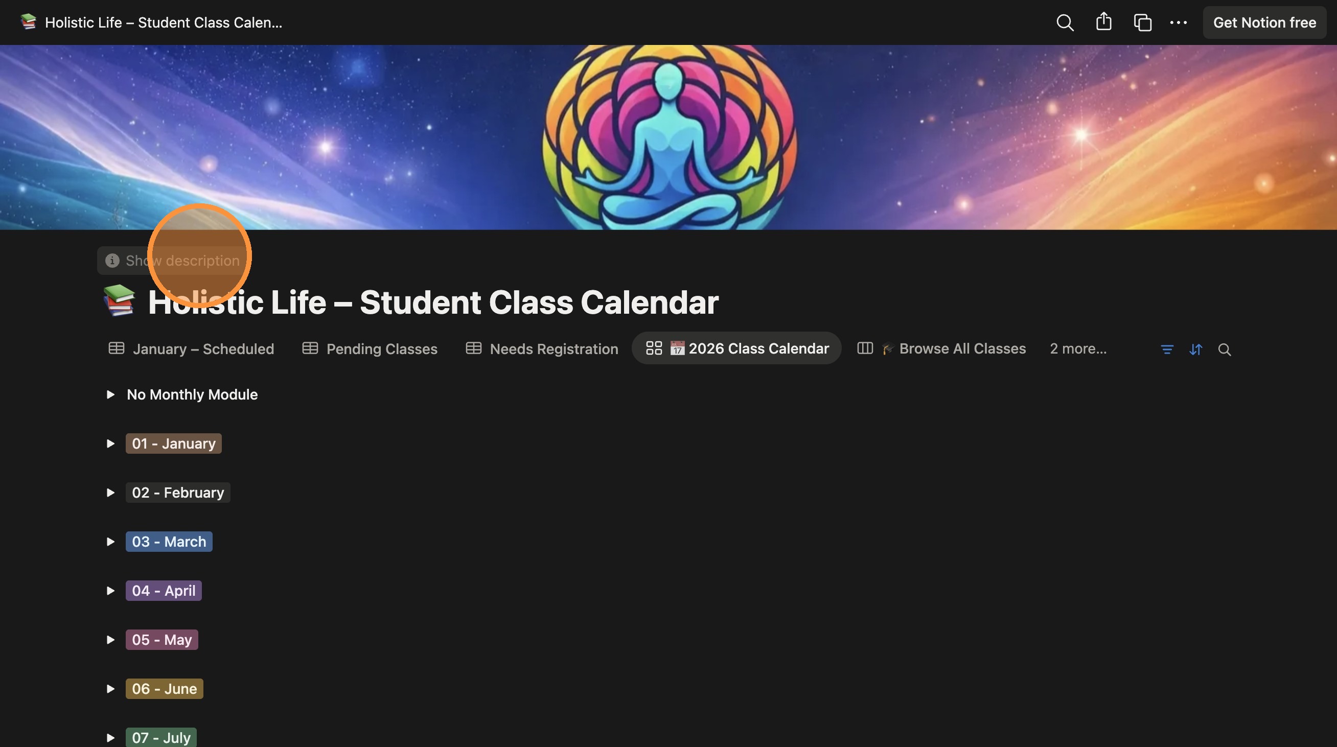 Screenshot showing the 'Show description' option on the class calendar page.